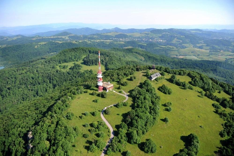 Penzion Turista Banská Štiavnica Eksteriør bilde